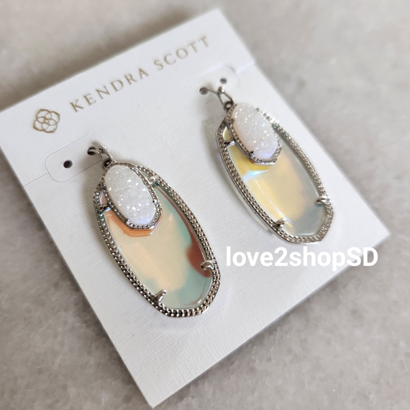 Kendra Scott Emmy silver earrings in gorgeous white iridescent drusy + dichroic - Picture 3 of 3
